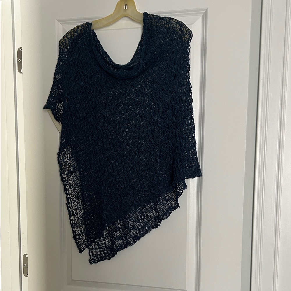 Lost River Clothing 5-Way Poncho Navy —NWT